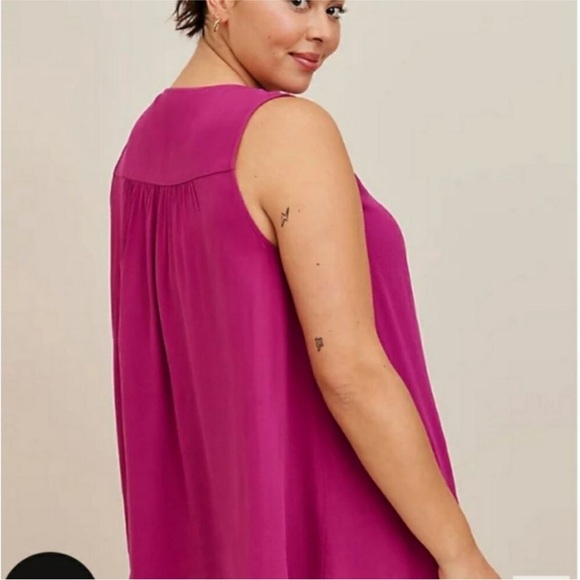 Torrid Pink Tank Top - Picture 2 of 6